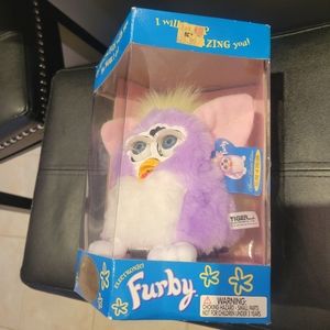 1998 Special Limited Edition Furby NWT
